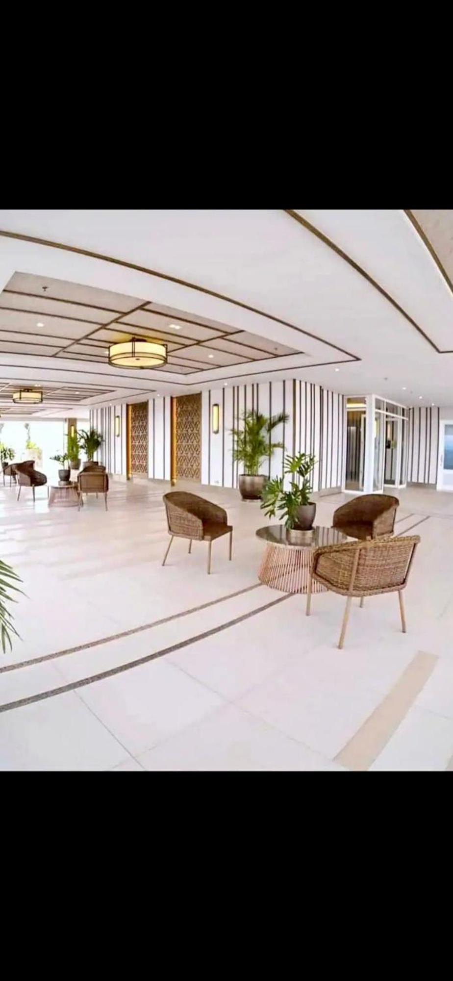 The Atherton Paranaque City Exterior photo